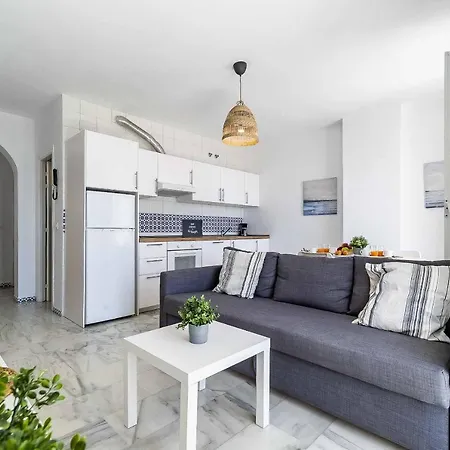 Sur Castillo Apartment *